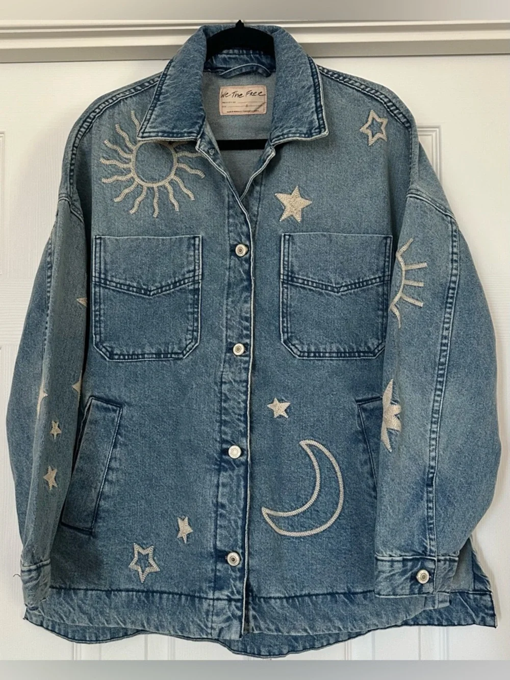 We The Free Madison City Embroidered Denim Jacket Celestial size small - Picture 3 of 12